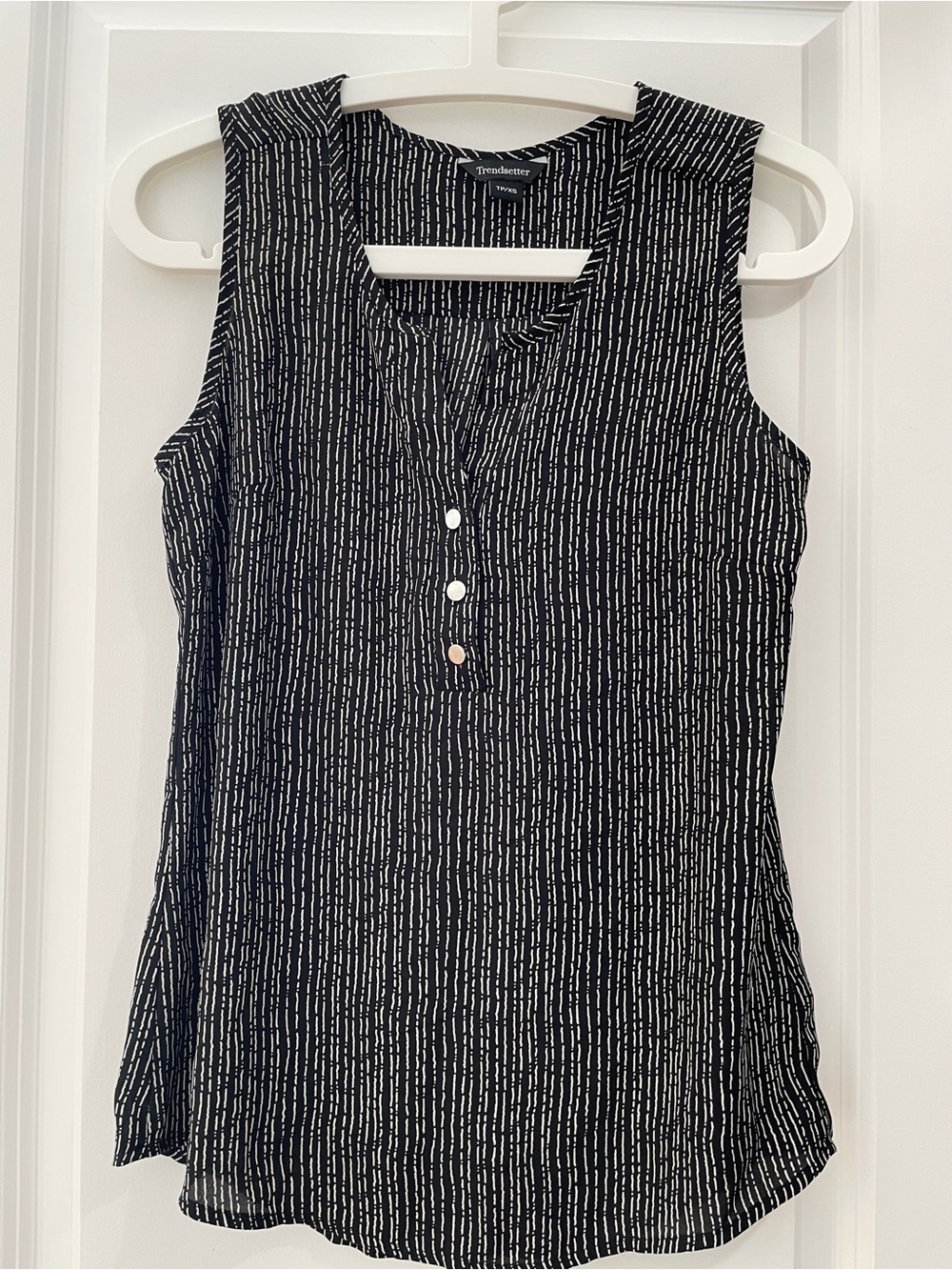 Black Printed Henley Sleeveless Camisole
